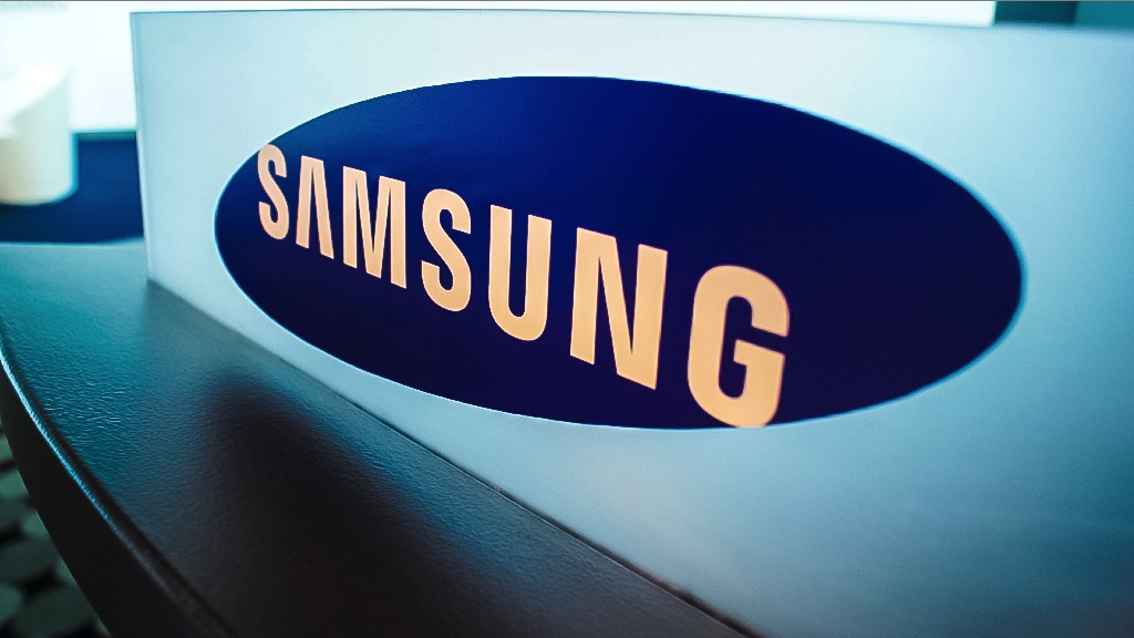 Samsung больше не лидер смартфонного рынка