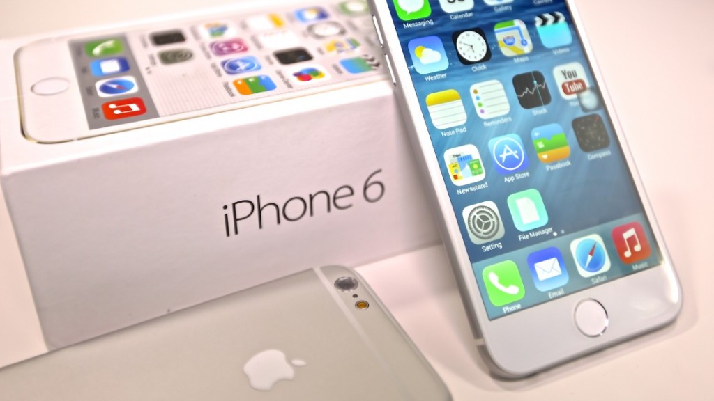 Ритейлеры в России сбросили цены на iPhone 6