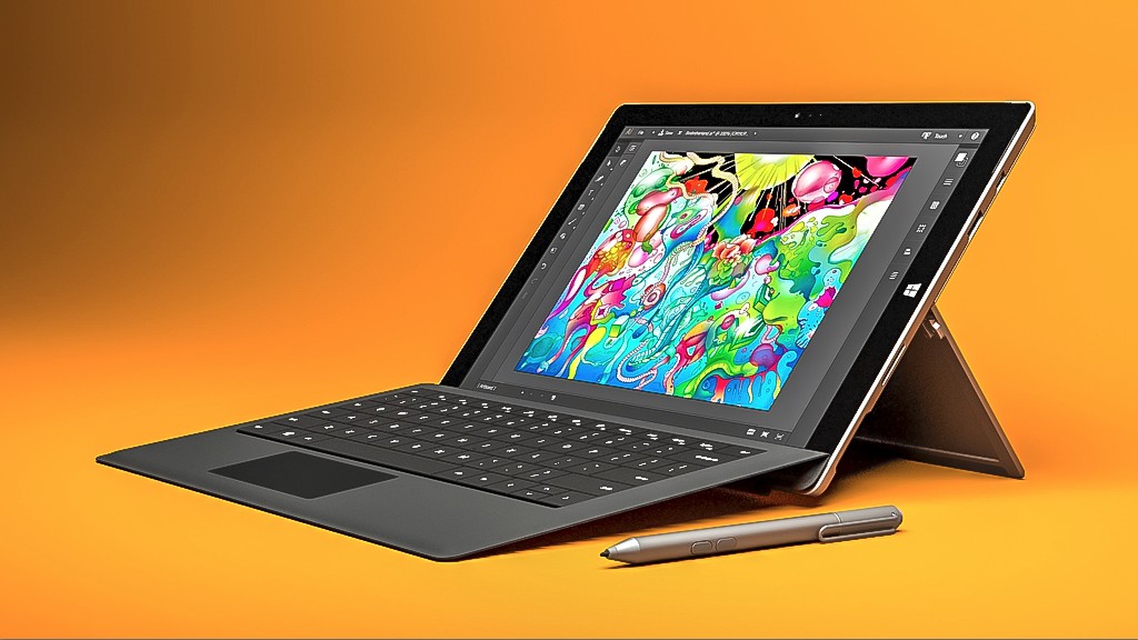 Microsoft рассчитывает на успех Surface в 2015-м