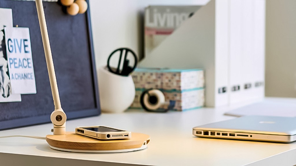 Беспроводная зарядка в мебели IKEA уже в продаже