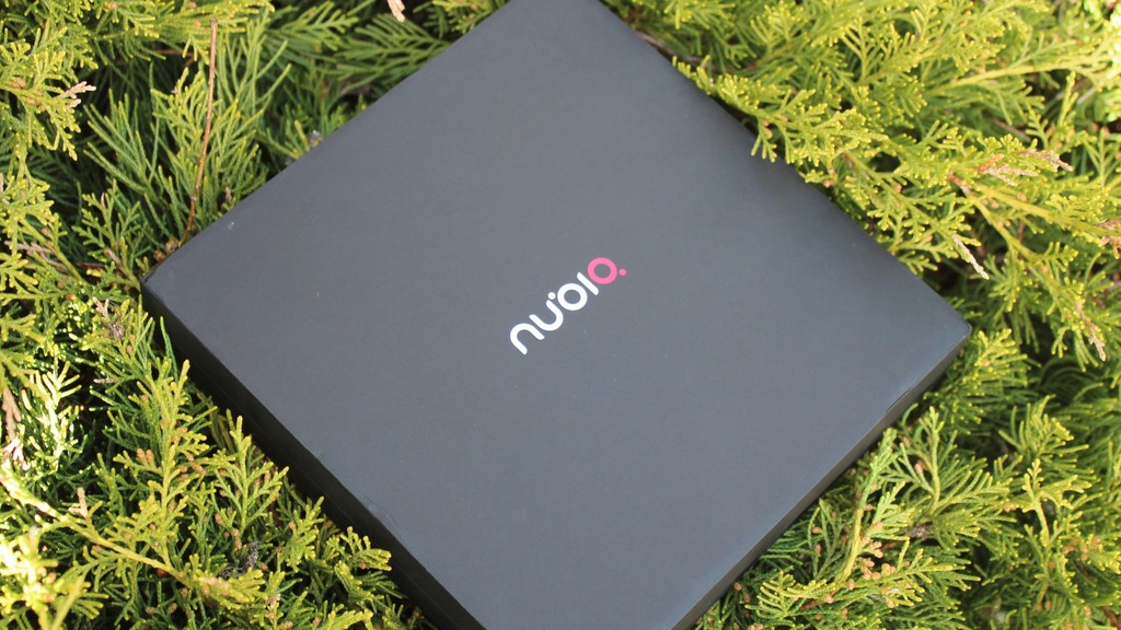 ZTE пустила рекламу Nubia Z9 на спутниковом ТВ