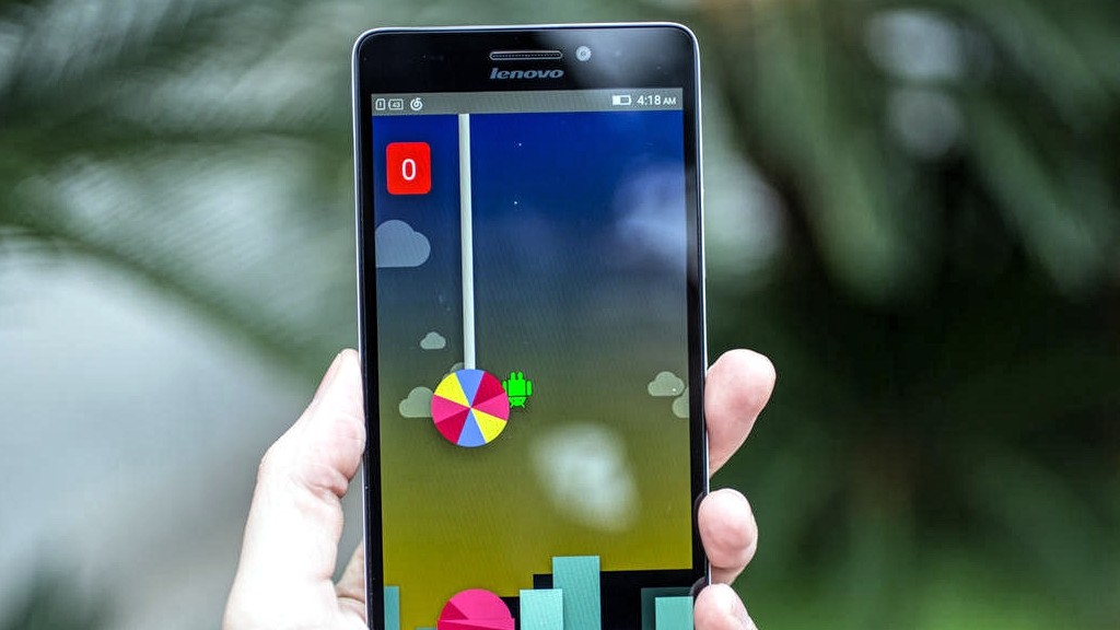 5-дюймовый Lenovo A5000 уже в России и Украине