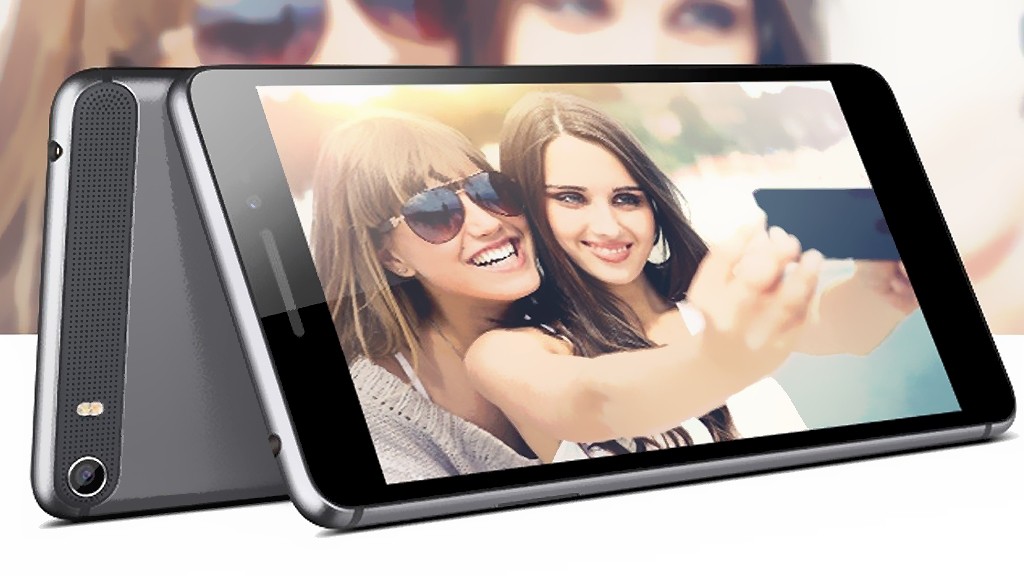 У Lenovo появился «ультрафаблет» Phab Plus